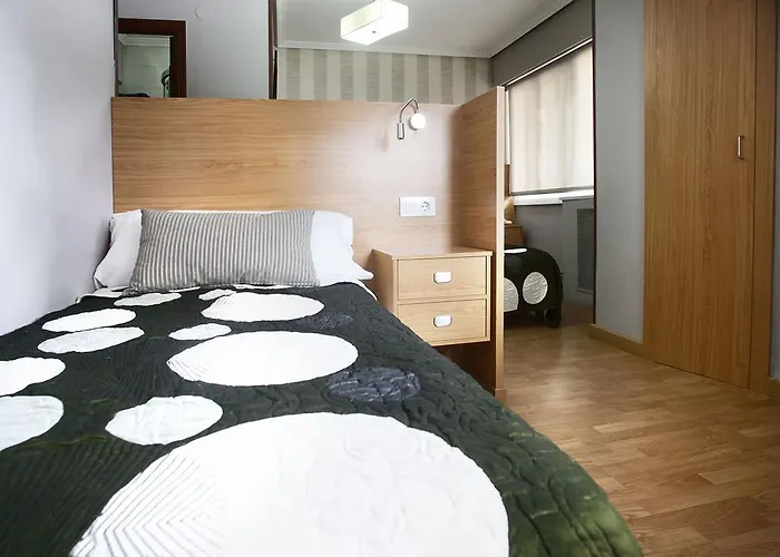 Guest house Hostal Crisol 2*